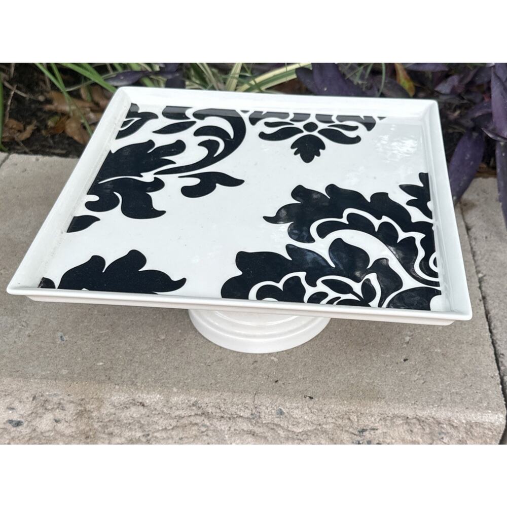 Retired! Martha Stewart / Macy's - Pure White/Black 10” Square Cake Stand